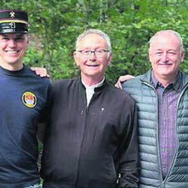 Neues Feuerwehroberhaupt - Sie vereinen viele Jahre Feuerwehr Eggenwil: (v. l.) Dieter Albert (ehemaliger Bild: zg