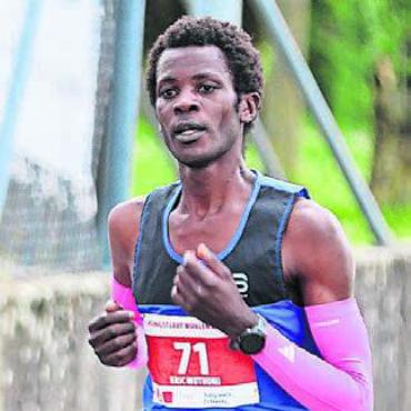Olympionike und tolle Geschichten - Wie im letzten Jahr siegt erneut Eric Muthomi Riungu aus Berikon.