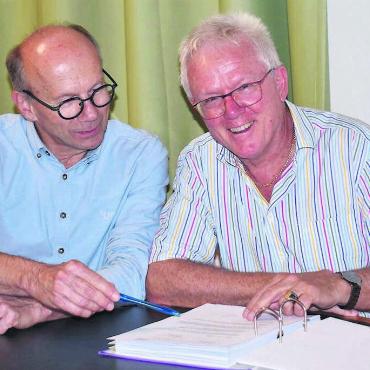 Spenden gingen merklich zurück - Die beiden Präsidenten Viktor Stutz (links, Stiftungsrat) und Peter Siegenthaler (Gönnerverein) haben einen guten Draht zueinander. Bilder: Erika Obrist