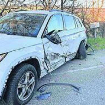 Unfall am Freitagabend - An den Fahrzeugen entstand hoher Sachschaden. Bild: pz