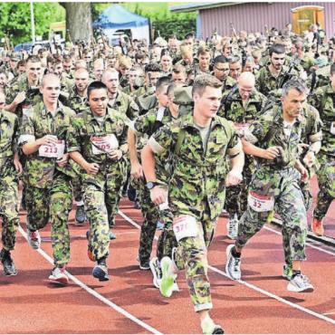Über 100 angehende Offiziere dabei - Am Herbstlauf sind viele Waffenläufer mit dabei. So auch dieses Jahr. Bild: awa