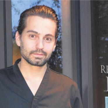 Das Restaurant Fahr hebt ab - Manuel Steigmeier darf mit seinen Kochkünsten aktuell hoch hinaus und in die ganze Welt. Bild: Archiv
