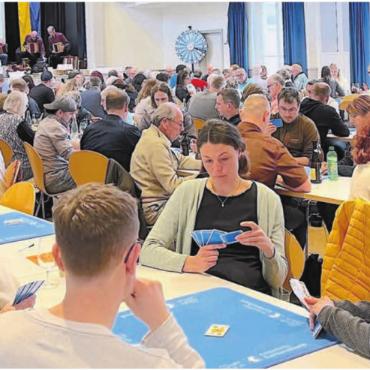Krönungsfeiern im Oberfreiamt - Viel Leidenschaft und grosse Konzentration erfüllten den Casino-Saal. Bilder: Walter Minder
