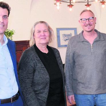 Höchster Friedensrichter im Kanton - Sie kandidieren gemeinsam. Von links: Reto Studer, Lilian Rau und Alois Felder. Bild: tst
