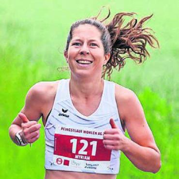 Olympionike und tolle Geschichten - Wie im letzten Jahr holt Myriam Keiser (Cham) den 2. Rang im Hauptlauf.