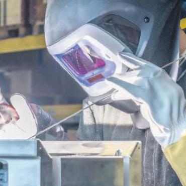 Allucan neu in Mellinger Hand - Das Bremgarter Aluminiumschweisswerk ist spezialisiert auf hochwertige Alu-Konstruktionen. Bild: zg