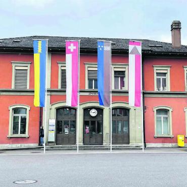 Grünes Licht für den Bahnhof - Der Baustart wird beim Bahnhofsgebäude nach erteilter Baubewilligung bald erfolgen können. Bild: jl
