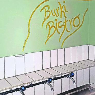 Wiederbelebung durch Burki-Bistro - Das Haus wurde bereits innen neu gestrichen.