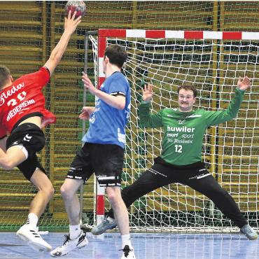 Fliegen mit Muri - Im Tor gehört Ivo Rütimann zu den besten Goalies der gesamten 1. Liga. Der TV Muri will mit den vielen Fans im Rücken nun für einen fulminanten Saisonendspurt sorgen.
Bild: Alexander Wagner