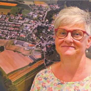 Abschied nach 37 Jahren - 37 Jahre lang arbeitete Doris Wernli in Eggenwil. Das Dorf wuchs ihr ans Herz. Bild: rwi