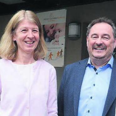 Weil Hilfe holen Stärke beweist - MVB-Stellenleiterin Brigitte Koller und Präsident Renato Sanvido. Bild: chh