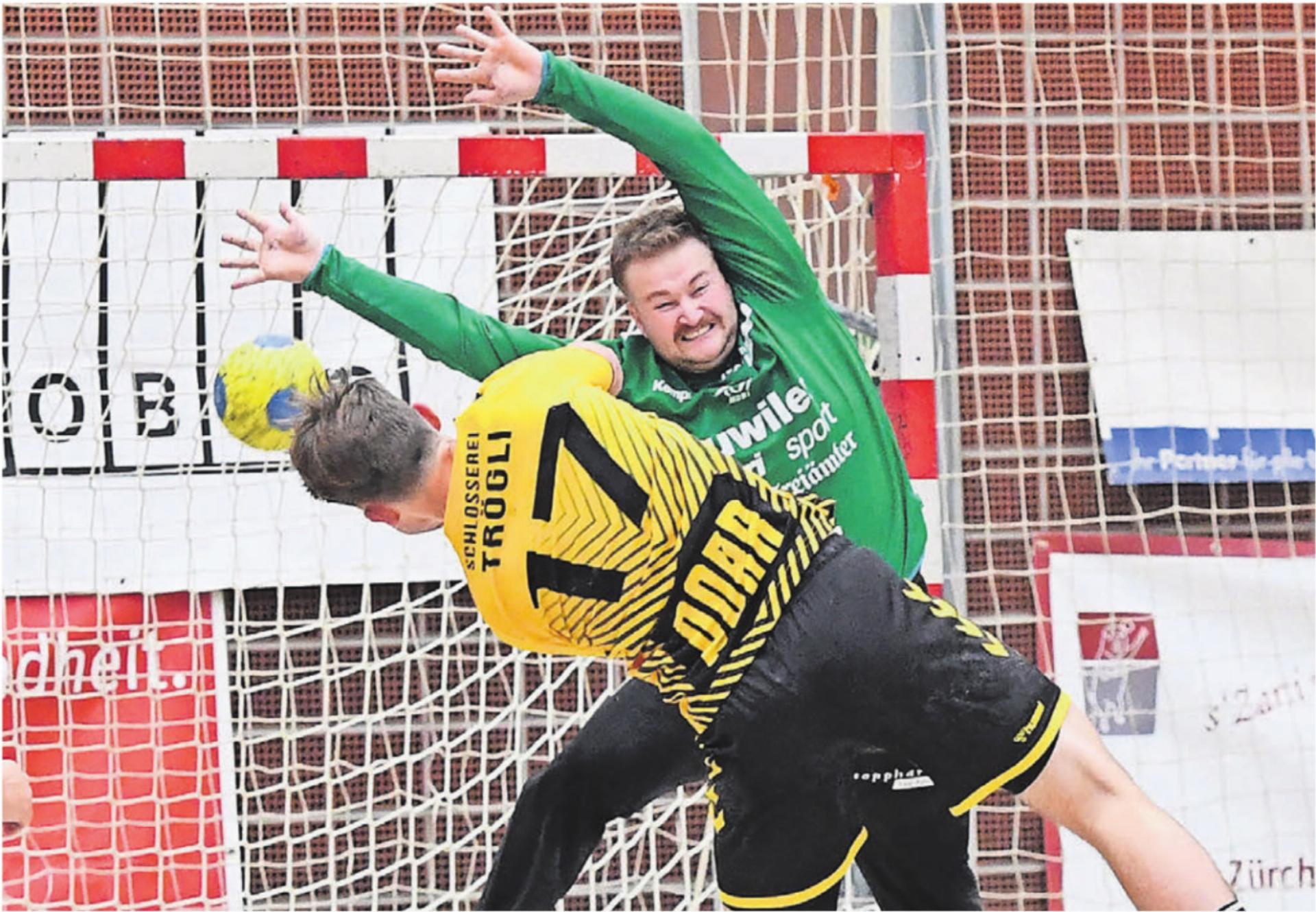 Wiederum ein sicherer Wert und der Mann des Spiels: Muri-Goalie Ivo Rütimann. Bilder: tvm - Das Bild wird blockiert. – Möglicherweise durch einen aktiven Adblocker.