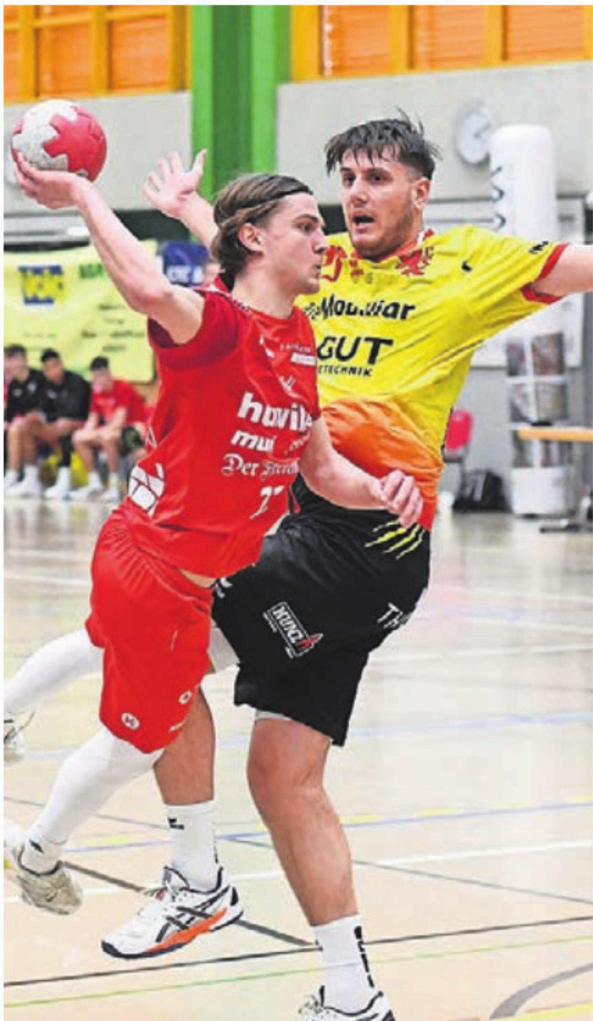 Fünf Tore aus fünf Versuchen: Muris Simon Hafner (am Ball). Bild: tvm - Das Bild wird blockiert. – Möglicherweise durch einen aktiven Adblocker.