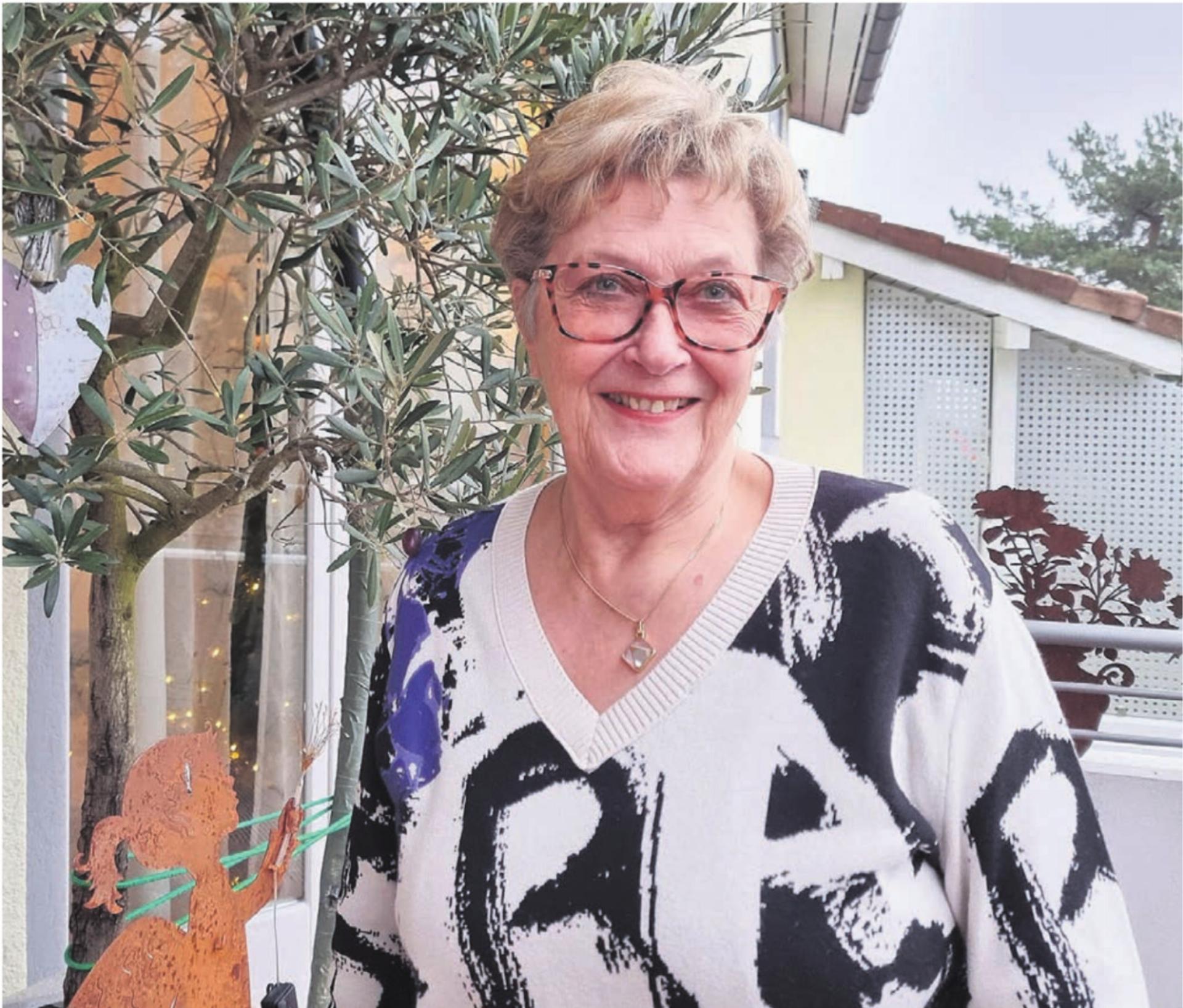 Erika Strebel geht Veränderungen in ihrem Leben aktiv an und dort, wo sie es braucht, holt sie sich Hilfe. Bild: Verena Anna Wigger - Das Bild wird blockiert. – Möglicherweise durch einen aktiven Adblocker.