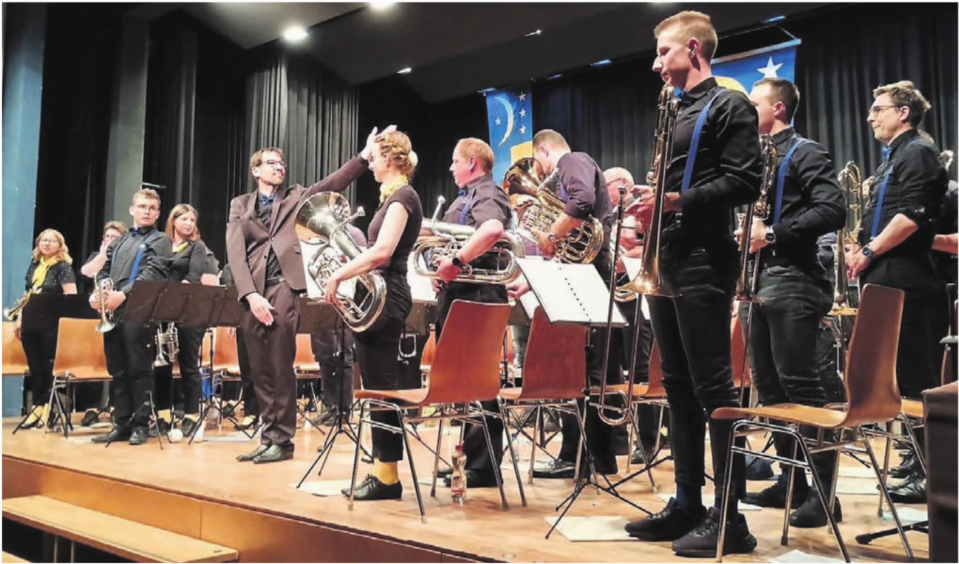 Die Musikgesellschaft Waltenschwil hat ihr Publikum am Jahreskonzert mit Lokalpatriotismus begeistert. Bilder: Thomas Stöckli - Das Bild wird blockiert. – Möglicherweise durch einen aktiven Adblocker.