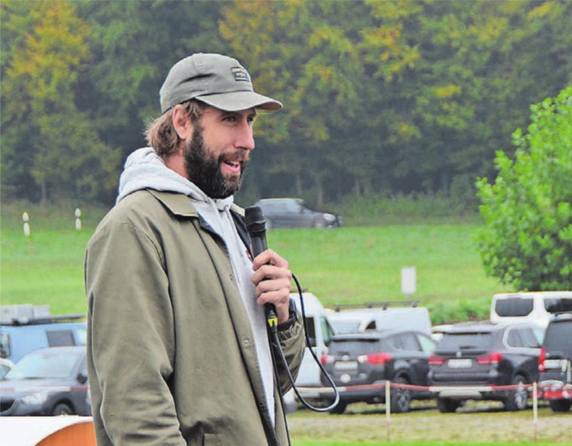 Chris Räber ist der Vater der Pumptrack-Anlage auf der Bachmatten in Muri. Wochenlang hat er darauf hin gearbeitete, dass alles perfekt ist.