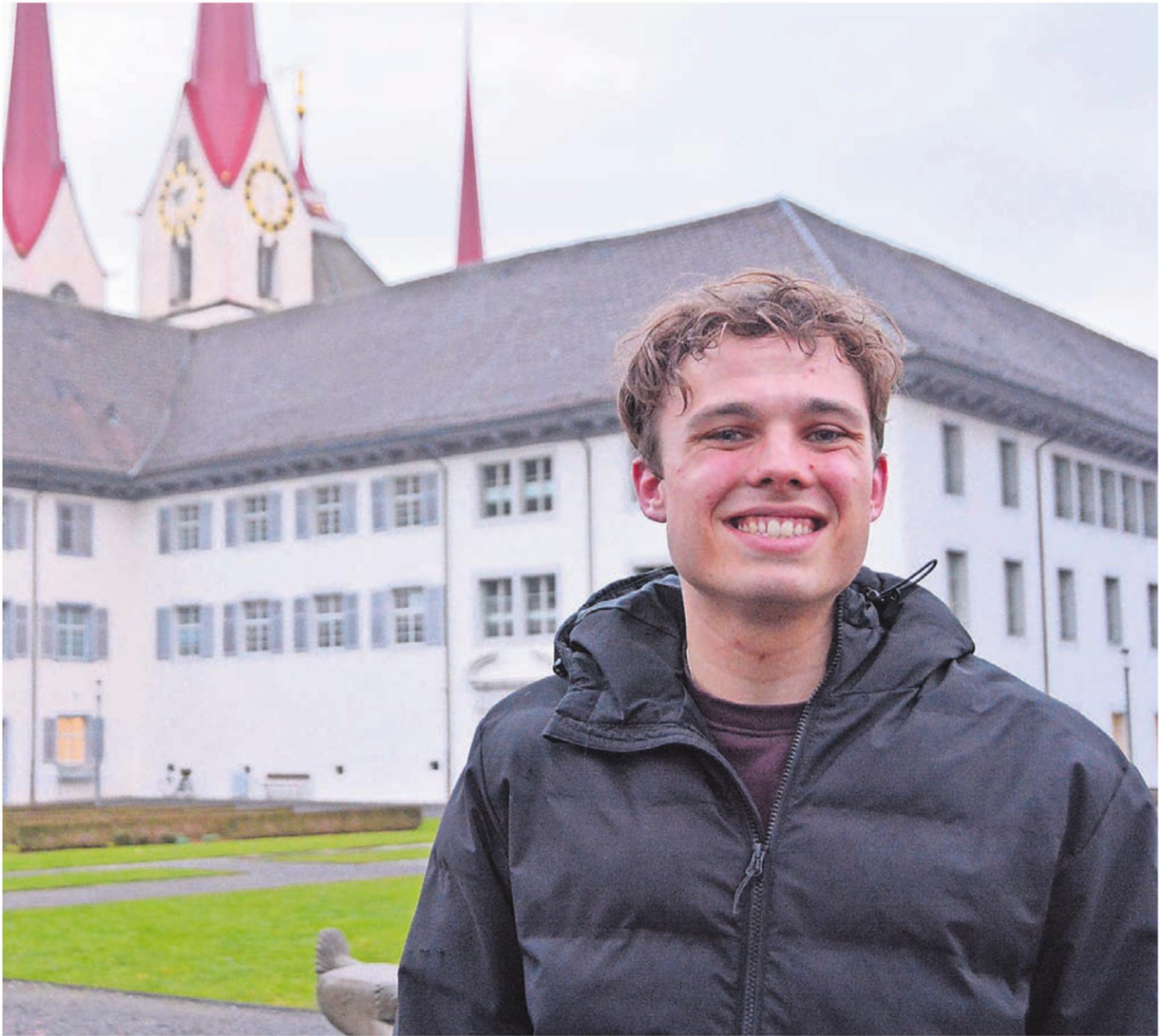 Seine Neugier auf die Geschichte des Klosters ist noch nicht gestillt. Aber vorerst liegt Andrin Gaberthüels Fokus auf den Maturprüfungen. Bild: Annemarie Keusch - Das Bild wird blockiert. – Möglicherweise durch einen aktiven Adblocker.