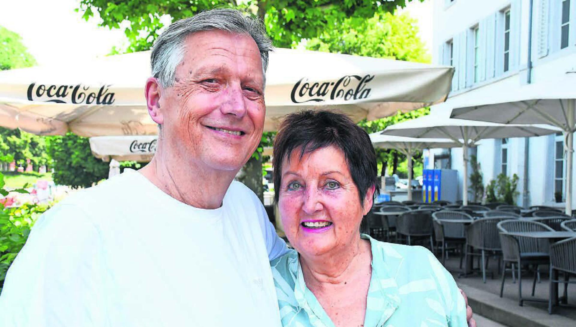 Die Open-Air-Verantwortlichen von Wohlen: Pitsch und Irene Bachmann garantieren wunderbare Filmabende unter dem Sternenhimmel – nun zum 31. Mal.
Bild: Daniel Marti