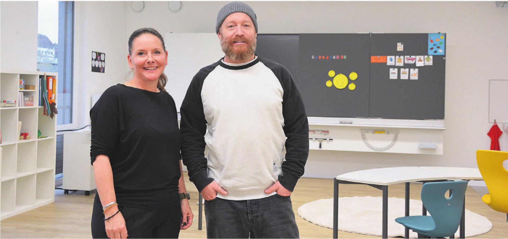 Karin Zumbühl und Daniel Schwenter stehen hinter der neuen Privatschule «Dein Lernweg». Noch ist ihr Sohn der einzige Schüler. Bild: Annemarie Keusch - Das Bild wird blockiert. – Möglicherweise durch einen aktiven Adblocker.