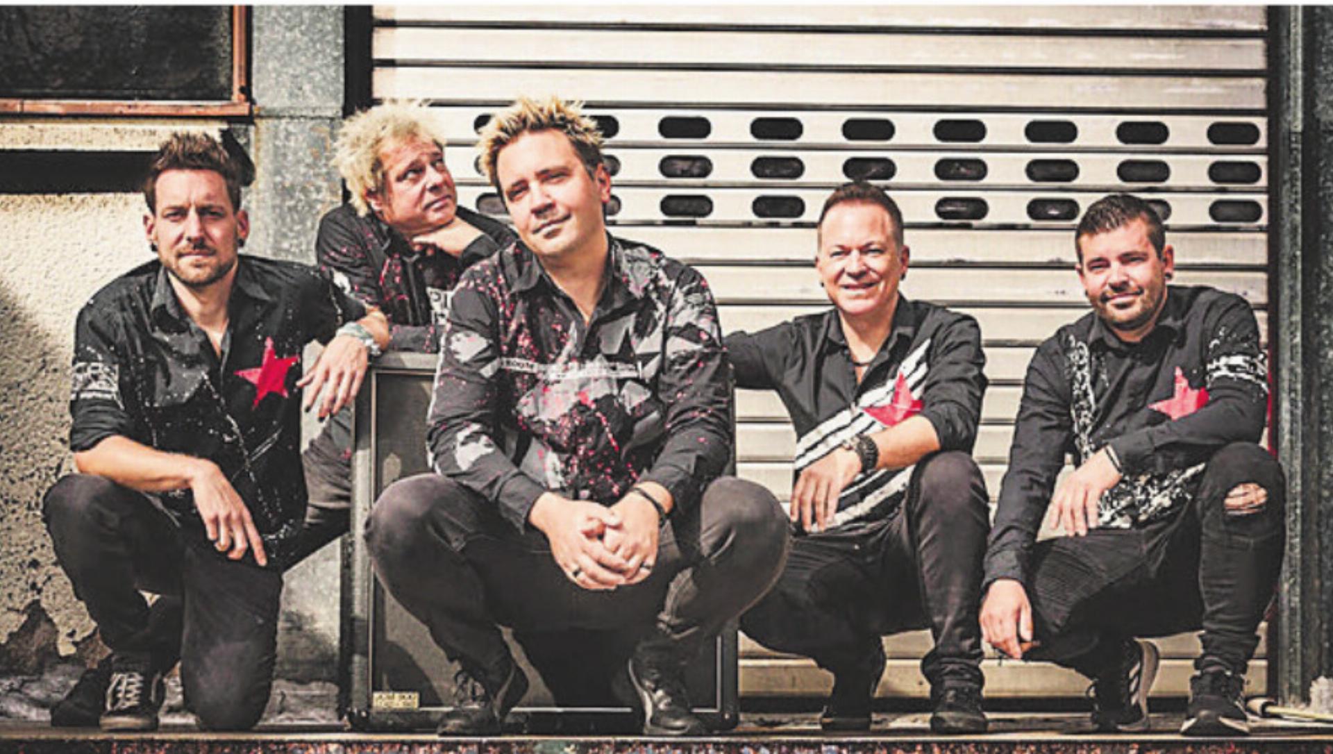 «Opium fürs Volk» orientieren sich nahe am Original. Bild: zg - Das Bild wird blockiert. – Möglicherweise durch einen aktiven Adblocker.