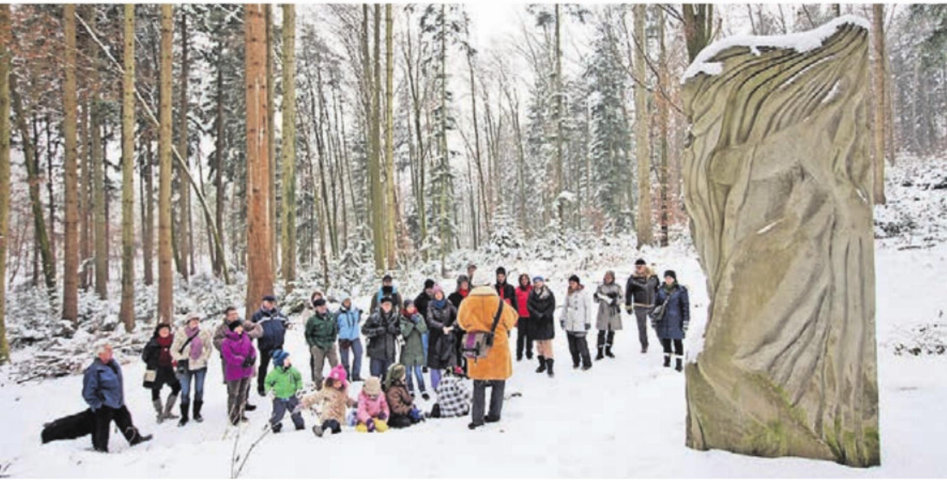 Die winterlichen Sagenweg-Führungen bringen ein ganz spezielles Ambiente mit sich.
Bild: zg - Das Bild wird blockiert. – Möglicherweise durch einen aktiven Adblocker.