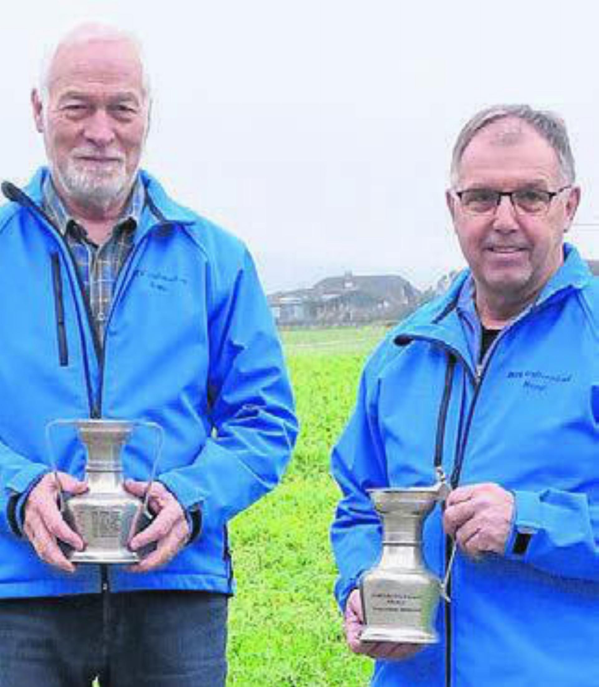 Strahlende Sieger: Bruno Keusch (links) und Hanspeter Villiger. Bild: zg