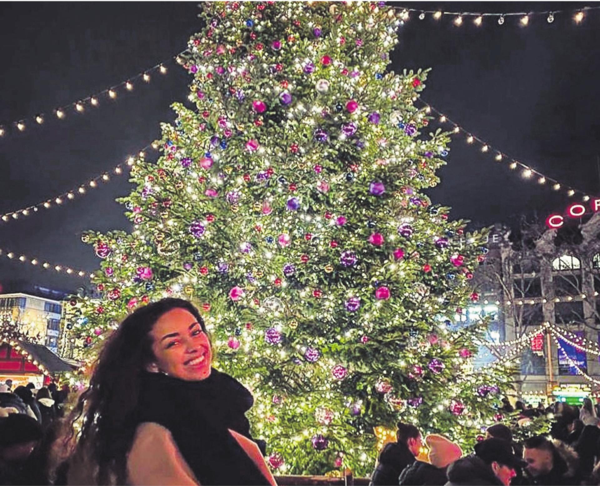 Weihnachten weckt Gefühle der unterschiedlichsten Art.
Bild: Aileen Pilgrim - Das Bild wird blockiert. – Möglicherweise durch einen aktiven Adblocker.