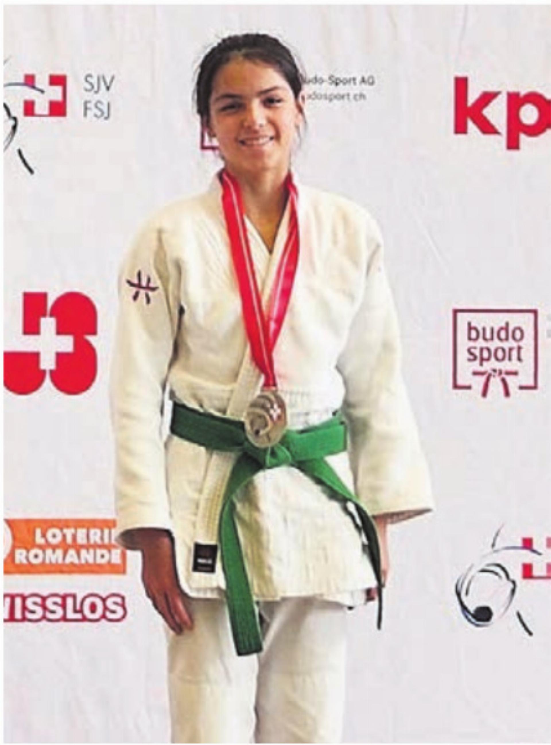 Fabienne Bun landet auf dem Podest. Bild: zg - Das Bild wird blockiert. – Möglicherweise durch einen aktiven Adblocker.