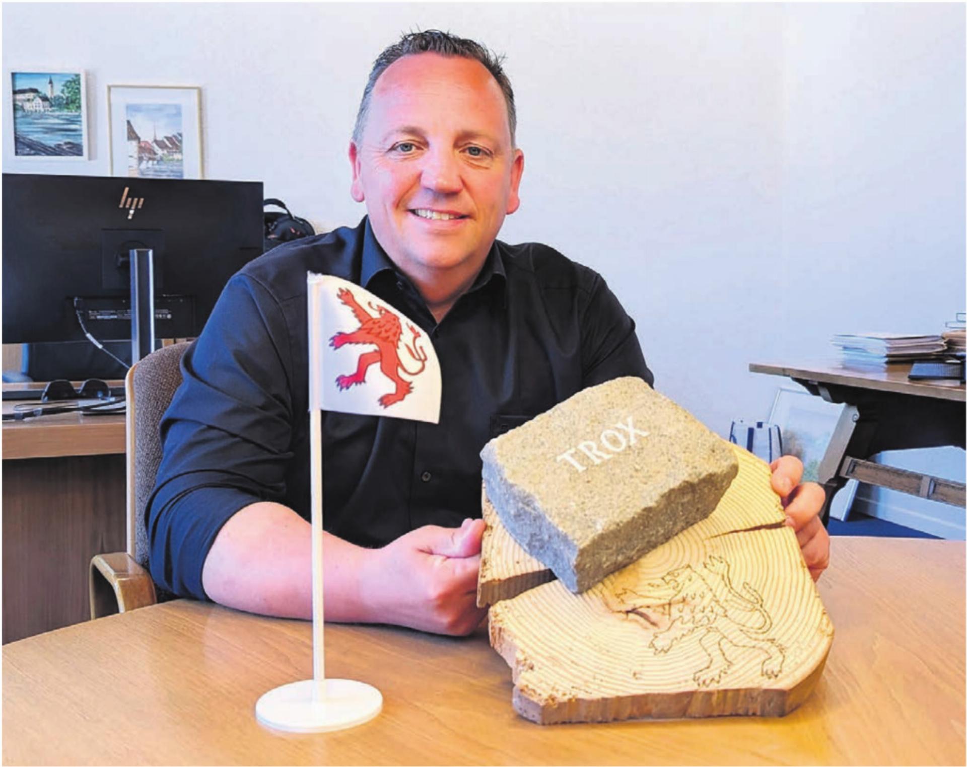 Ein erster kleiner Meilenstein wurde mit 100 Tagen im Amt erreicht. Grössere werden zweifellos folgen für Stephan Troxler. Bild: Marco Huwyler - Das Bild wird blockiert. – Möglicherweise durch einen aktiven Adblocker.