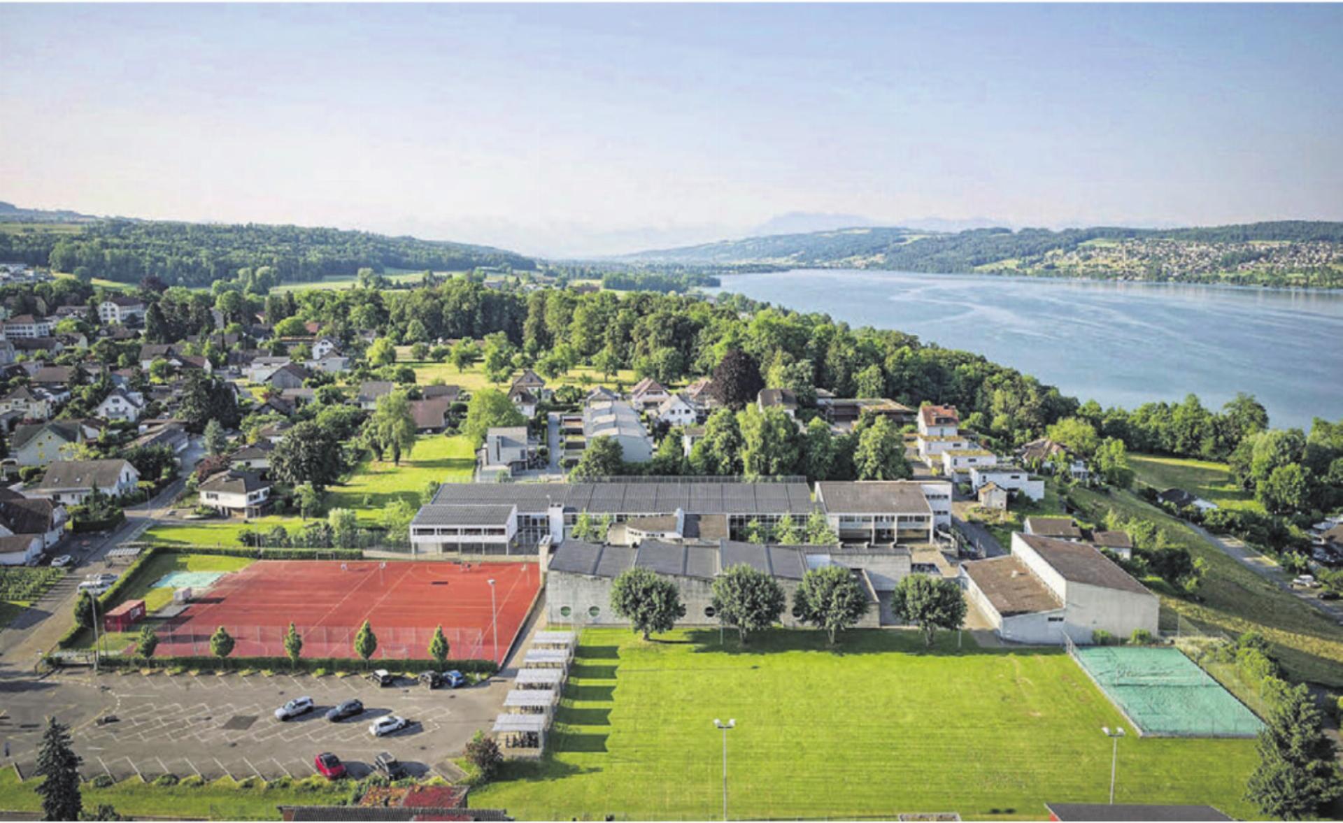 Der Gemeinderat hat die Sparschraube bereits angezogen. So wurde beispielsweise das geplante Sanierungs- und Erweiterungsprojekt der Schulanlage Eggen vorläufig sistiert, da die Kosten zu explodieren drohten. Bild: zg - Das Bild wird blockiert. – Möglicherweise durch einen aktiven Adblocker.