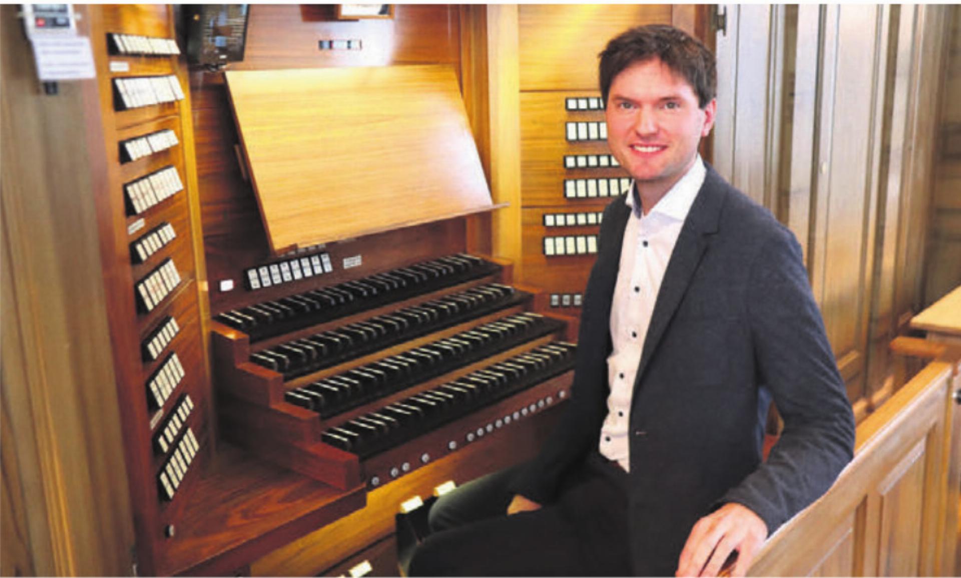 Christoph Schönfelder, Organist und künstlerischer Leiter der Domorgelkonzerte in Sankt Gallen, wird in Villmergen Werke von Bach spielen. Bild: zg - Das Bild wird blockiert. – Möglicherweise durch einen aktiven Adblocker.