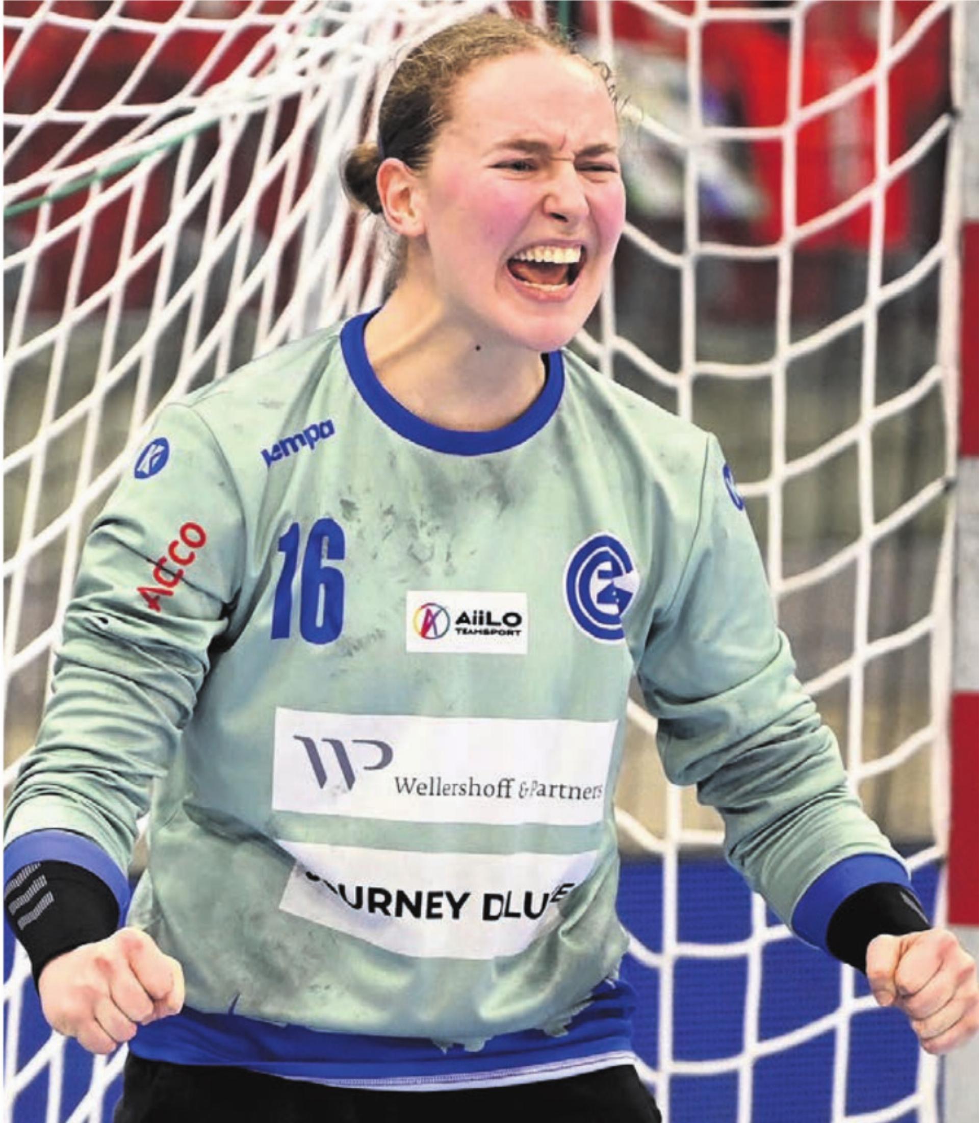 Die Wohlerin ist eine Klasse für sich: Torhüterin Seraina Kuratli wehrt 14 von 38 Schüssen auf ihr Tor ab. Eine Traumquote. - Das Bild wird blockiert. – Möglicherweise durch einen aktiven Adblocker.