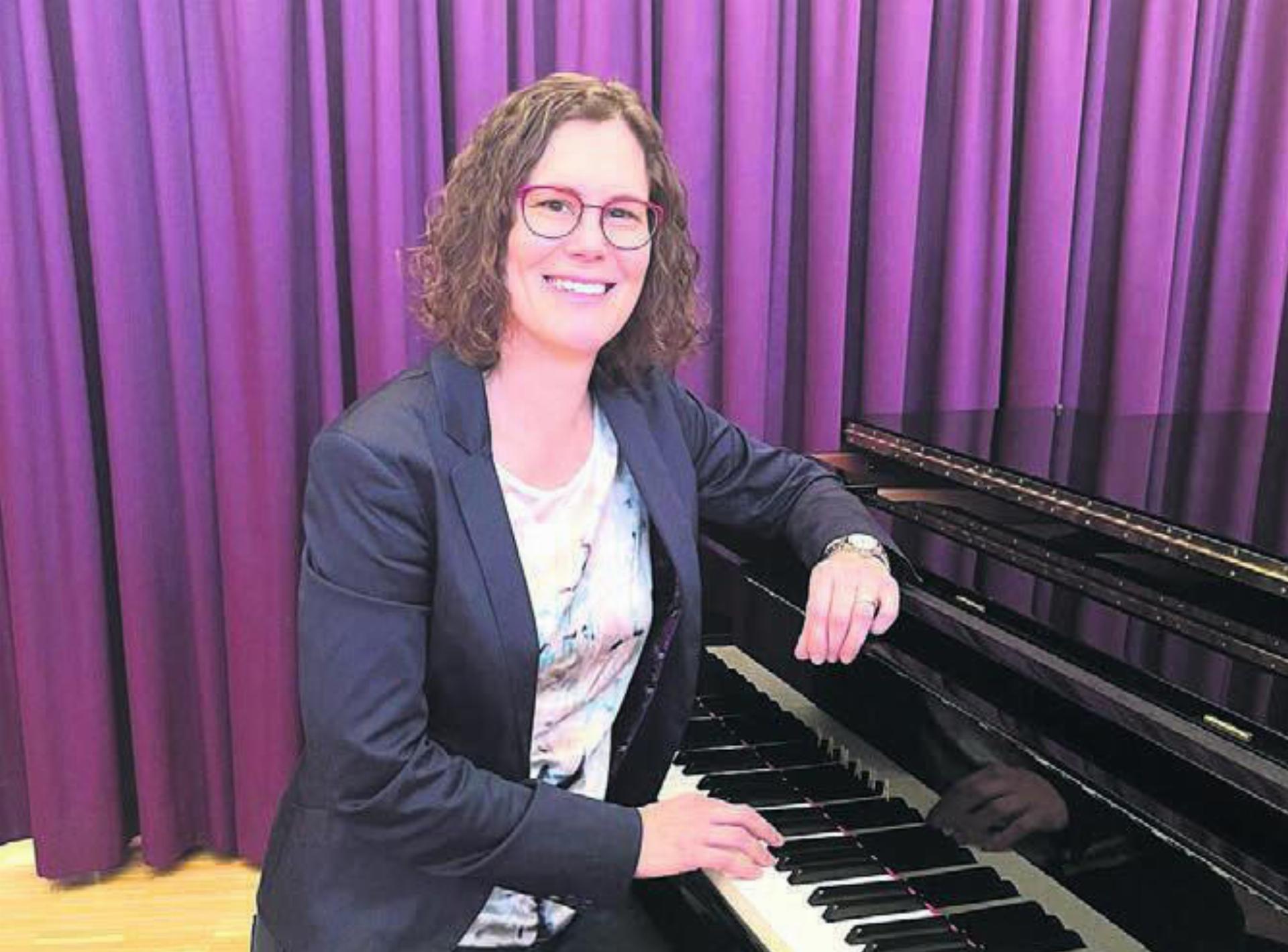 Steffi Bieri wir ihr Musikkabarett aufführen. Bild: zg