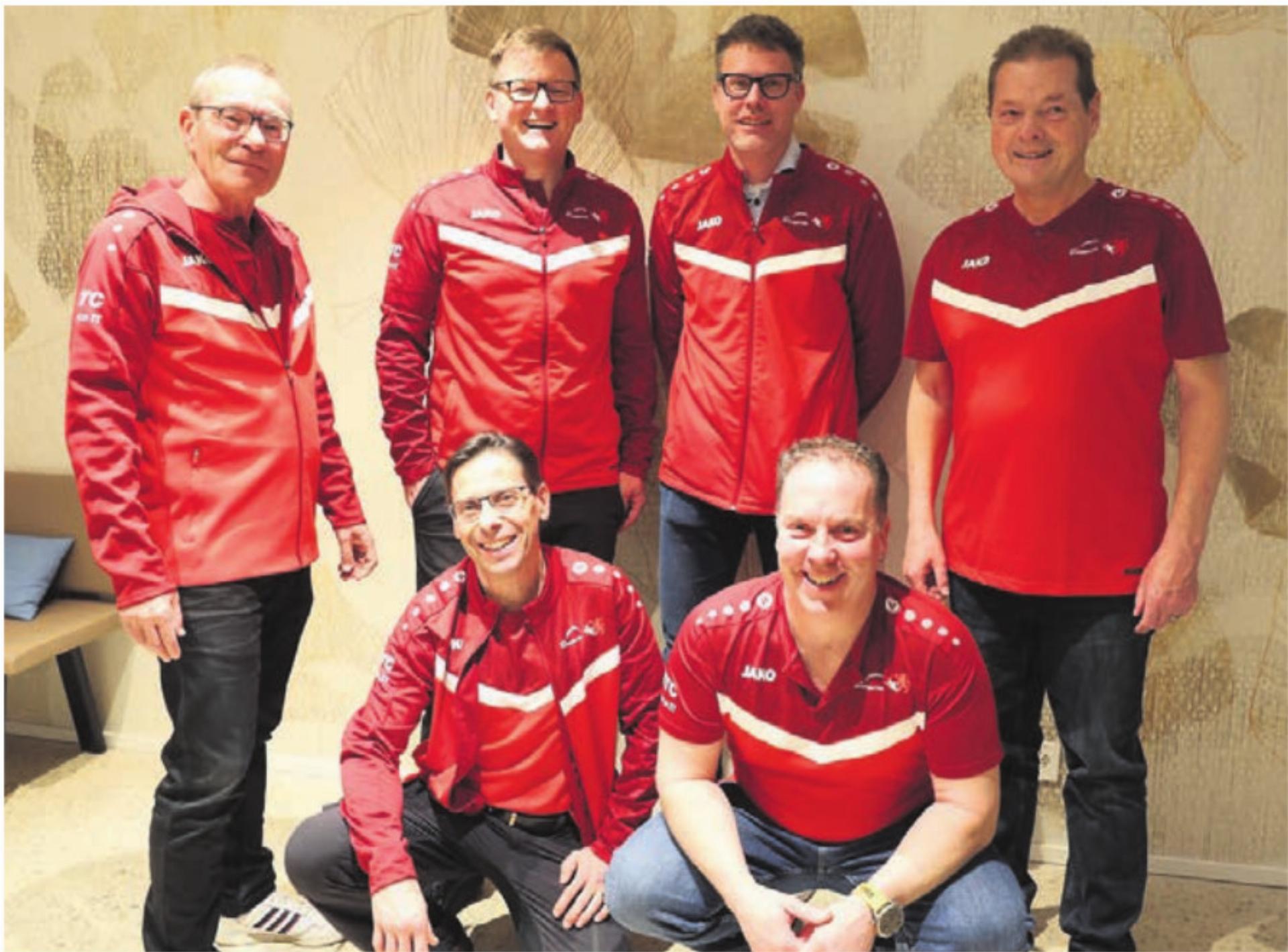 Der neue Vorstand der Männerriege Bremgarten freut sich auf das kommende Jahr. Bild: zg - Das Bild wird blockiert. – Möglicherweise durch einen aktiven Adblocker.