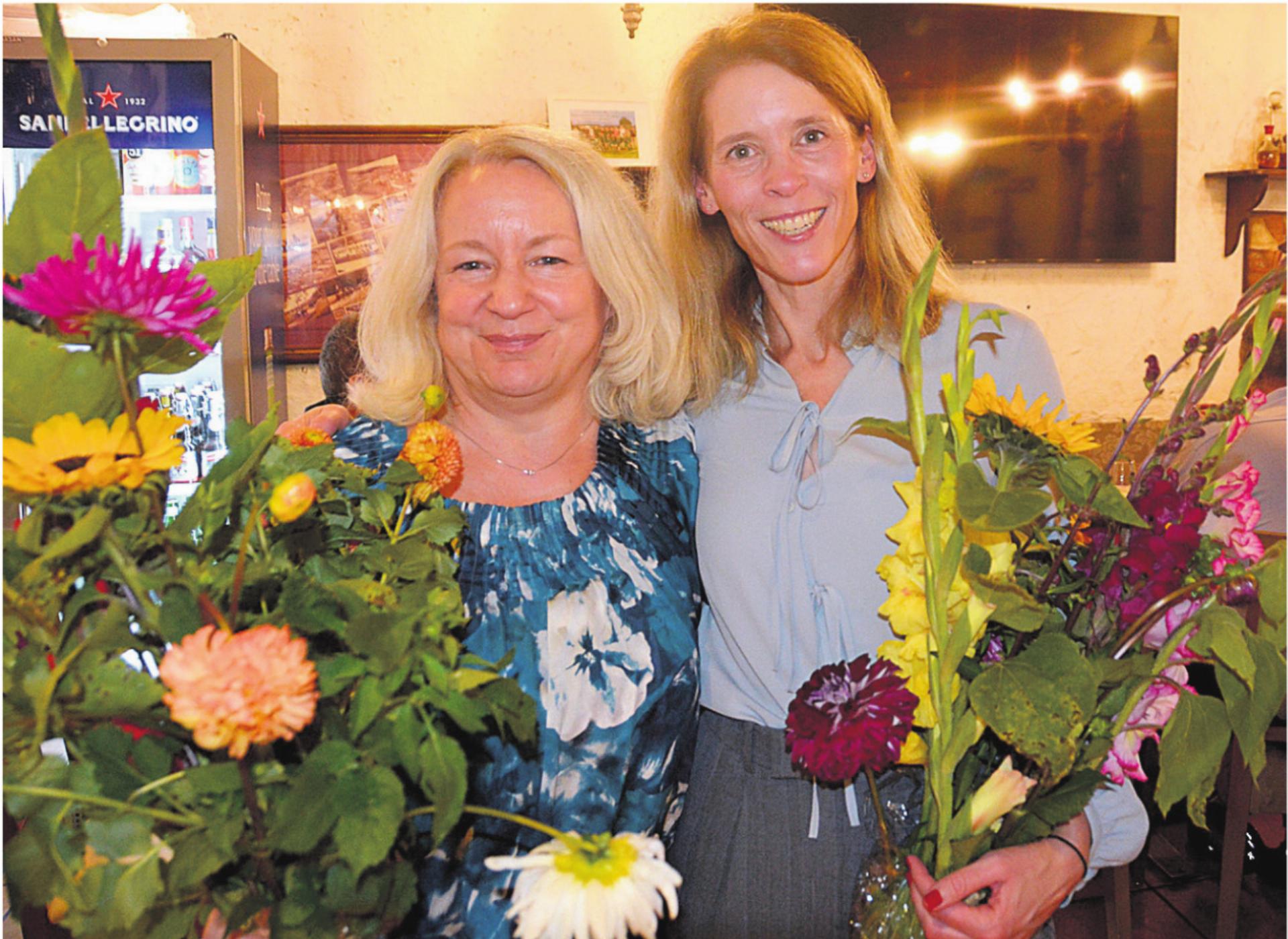 Sie ziehen Anfang Jahr in den Widener Gemeinderat ein: Louisa Springer (links) und Susanne Gygax. Bild: rwi - Das Bild wird blockiert. – Möglicherweise durch einen aktiven Adblocker.