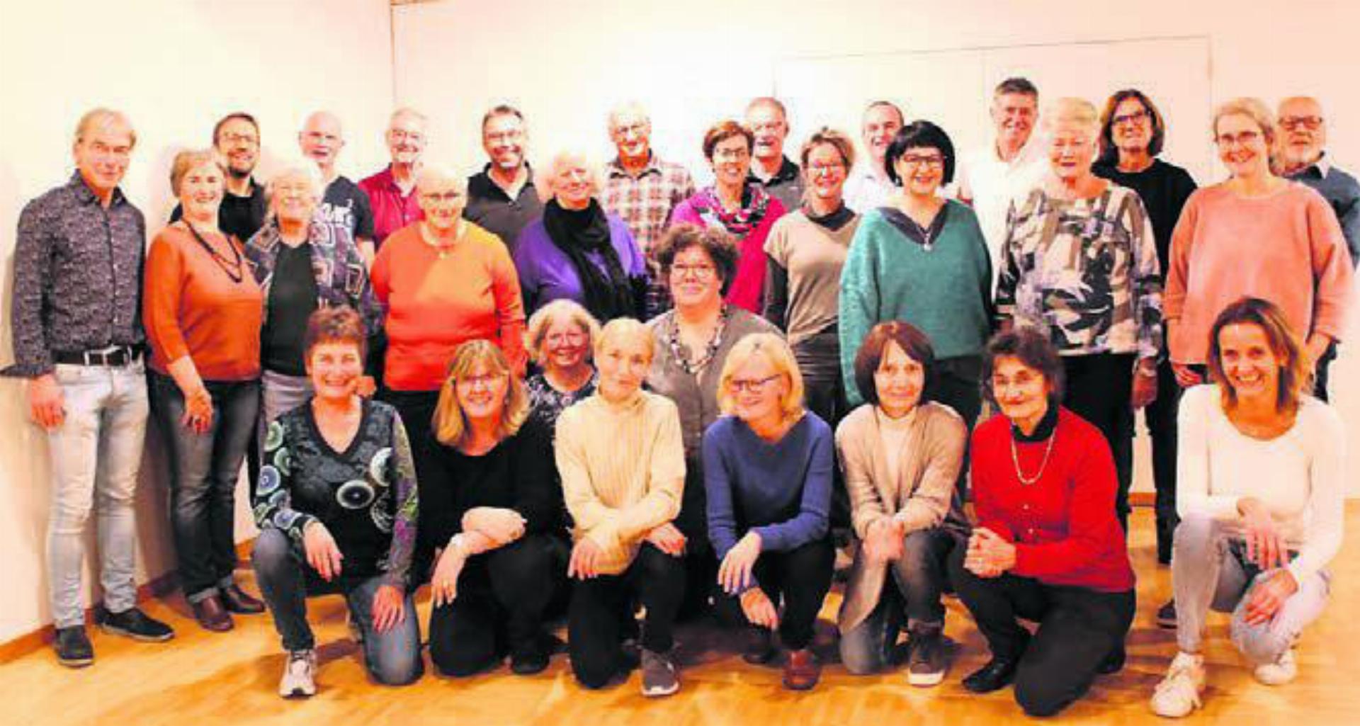 Die Mitglieder des Kirchenchors Aristau freuen sich auf das Konzert. Bild: zg