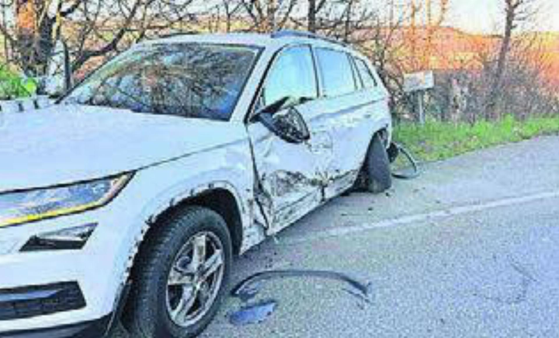 An den Fahrzeugen entstand hoher Sachschaden. Bild: pz