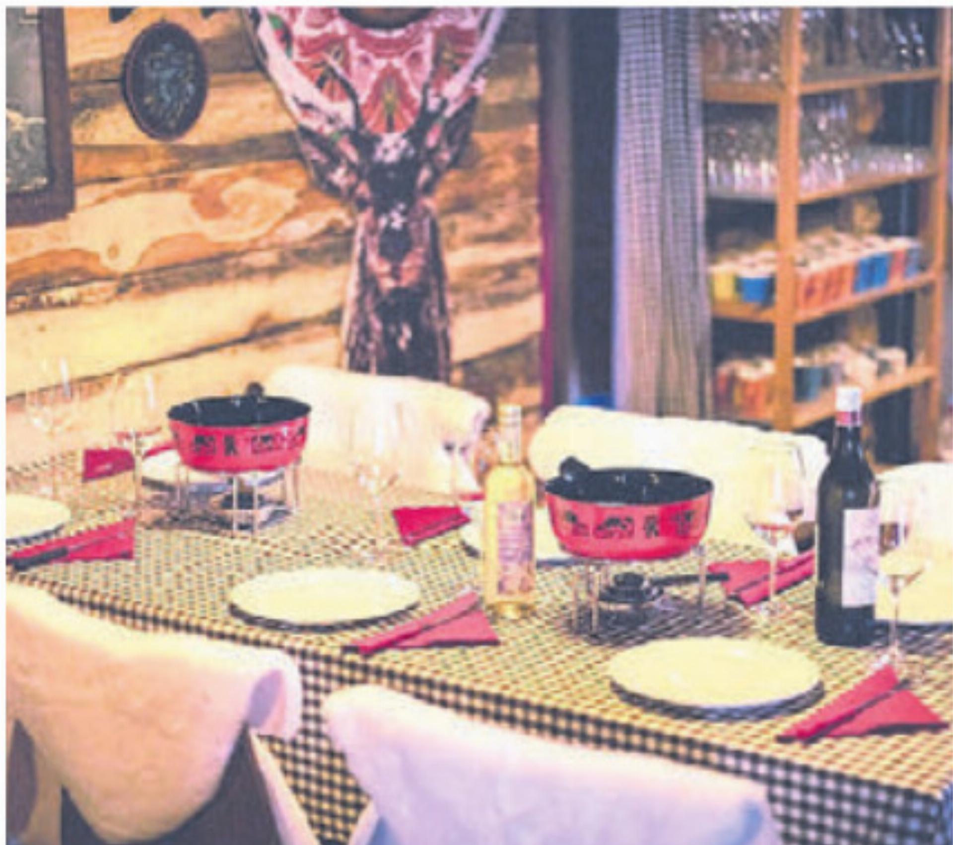 Bald ist wieder Fonduezeit – die Macher sind in den Startlöchern. Bild: zg - Das Bild wird blockiert. – Möglicherweise durch einen aktiven Adblocker.