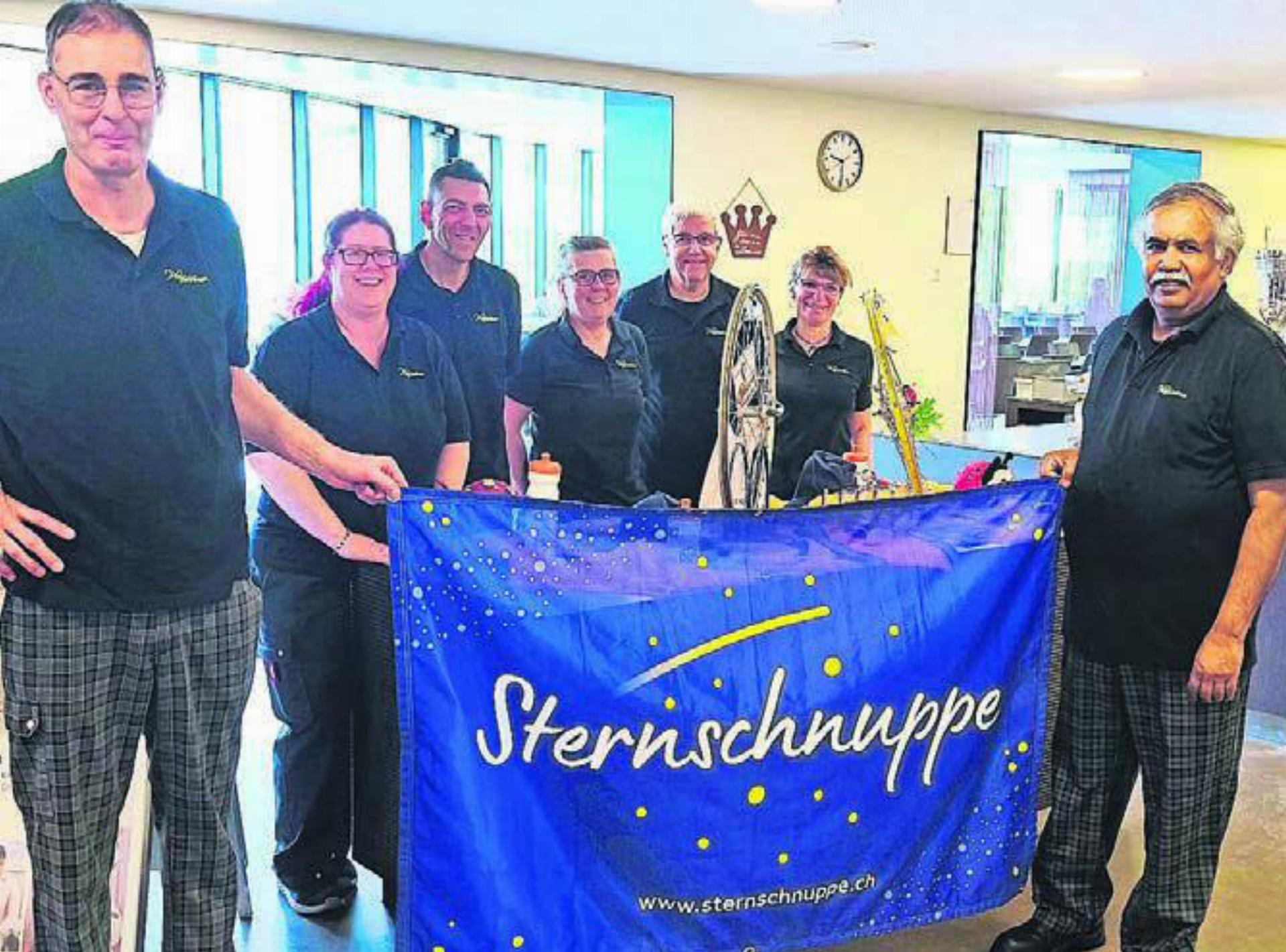 Dominik Rüttimann, links mit seinem Team vom Planzer-Restaurant «Plavissimo», Industrie Villmergen. Bild: zg