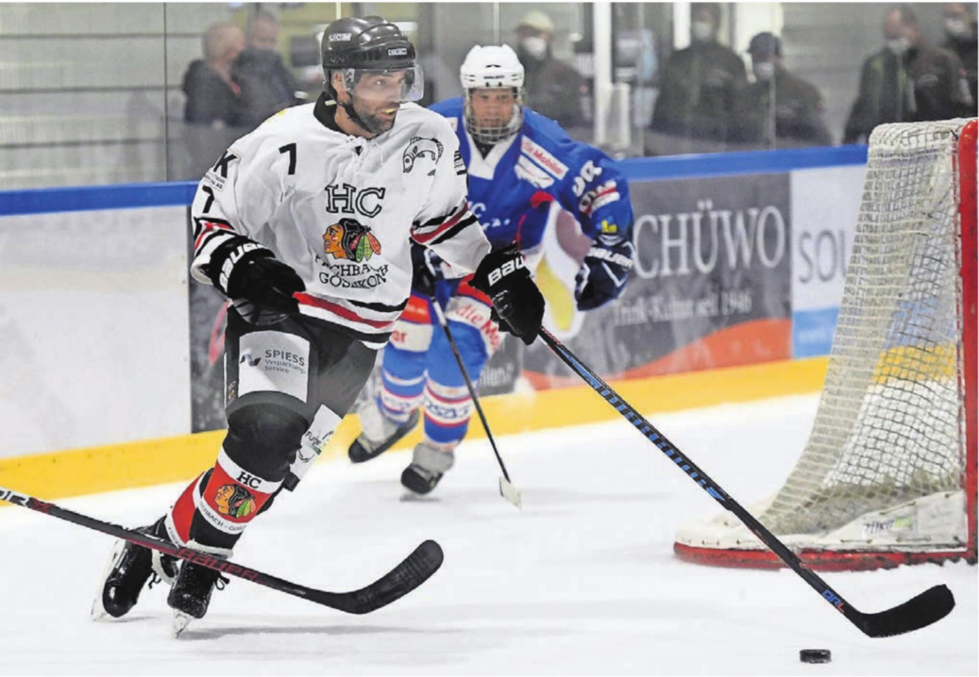 Joel Nietlisbach (links) beim historischen Derbyerfolg der Fischbach-Gösliker über Wohlen im Oktober 2020. Damals war der Fi-Gö-Sieg unerwartet. Jetzt spielt der Hermetschwil-Staffler für die Wohler und würde gern erneut überraschen. Bild: Archiv/awa - Das Bild wird blockiert. – Möglicherweise durch einen aktiven Adblocker.