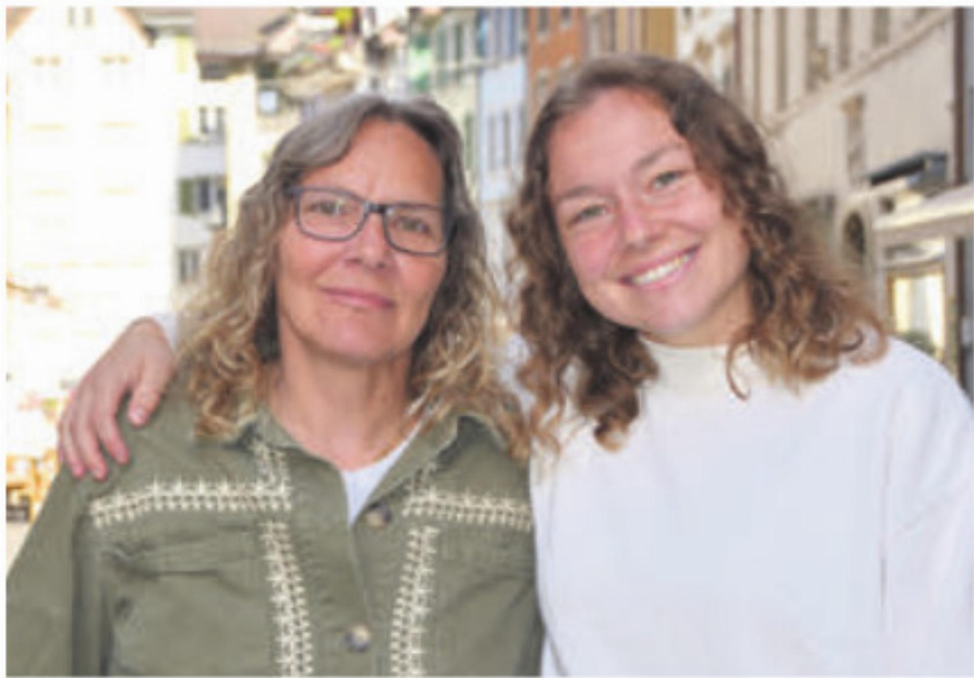 Carmen und Laura Vogt coachen Goalies mental. Bild: sab - Das Bild wird blockiert. – Möglicherweise durch einen aktiven Adblocker.