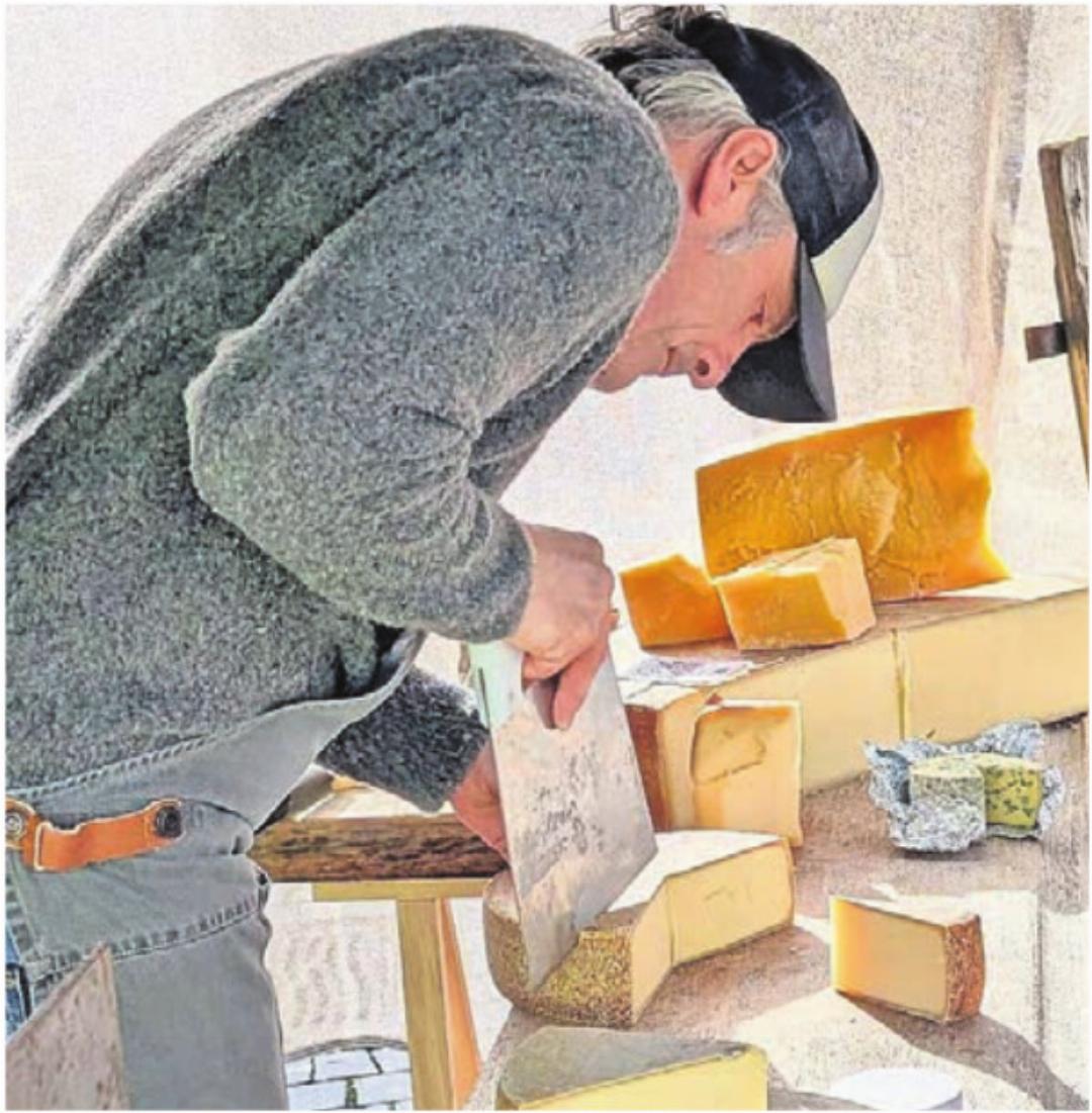 Am Warenmarkt gibts auch ganz viel Erlesenes für den Gaumen. Am Warenmarkt gibts auch ganz viel Erlesenes für den Gaumen.