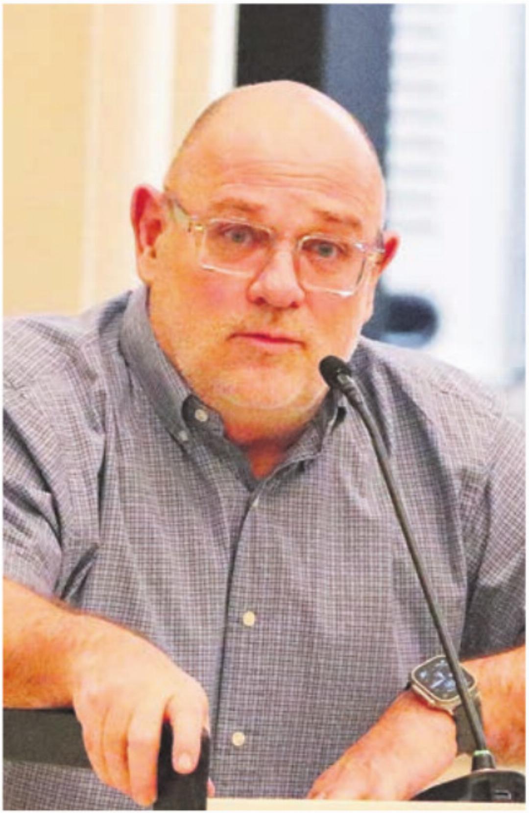 Peter Christen, SVP. Peter Christen, SVP.