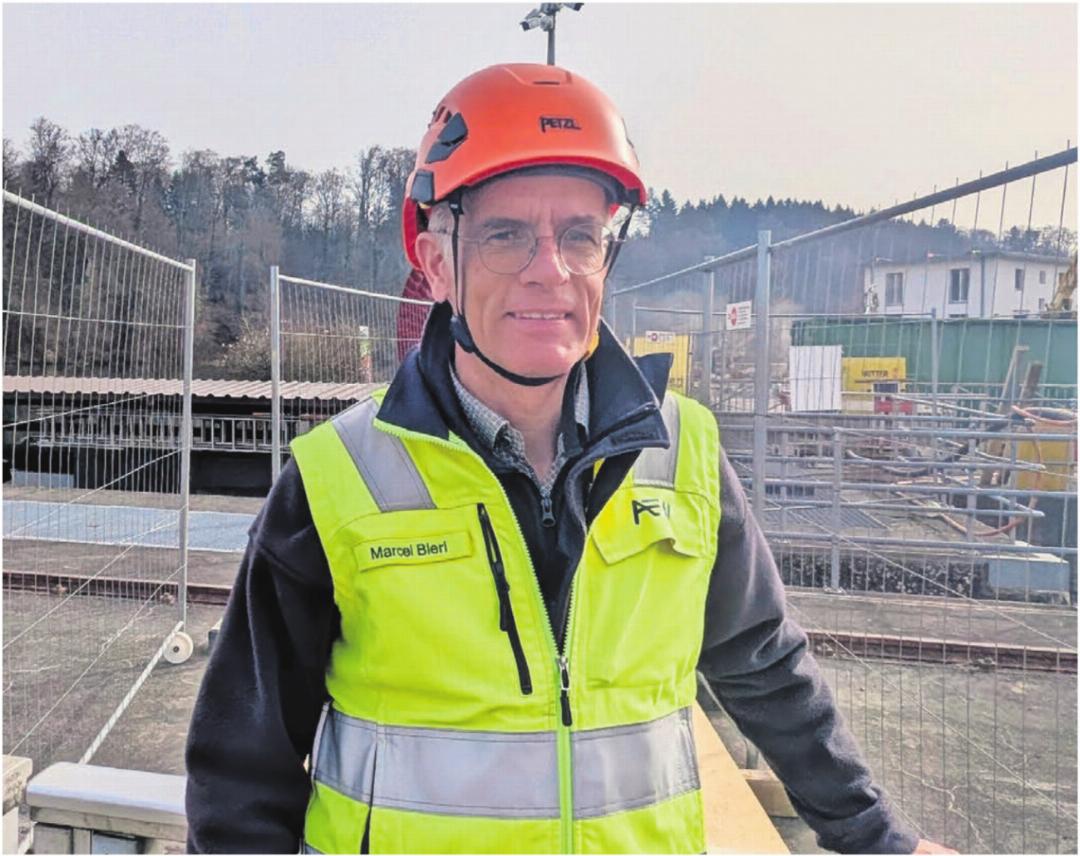 Sein Arbeitsplatz ist ab sofort auch eine Baustelle: Marcel Bieri, Betriebsleiter des Flusskraftwerks Bremgarten-Zufikon. Bild: Marco Huwyler Sein Arbeitsplatz ist ab sofort auch eine Baustelle: Marcel Bieri, Betriebsleiter des Flusskraftwerks Bremgarten-Zufikon. Bild: Marco Huwyler