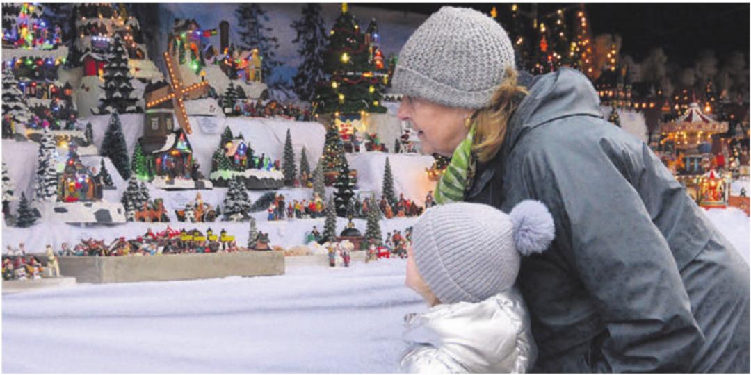 Dem Alltag entfliehen und die Hektik vergessen: Ein Weihnachtswunderland bringt die Besuchenden zum Träumen und Staunen. Dem Alltag entfliehen und die Hektik vergessen: Ein Weihnachtswunderland bringt die Besuchenden zum Träumen und Staunen.