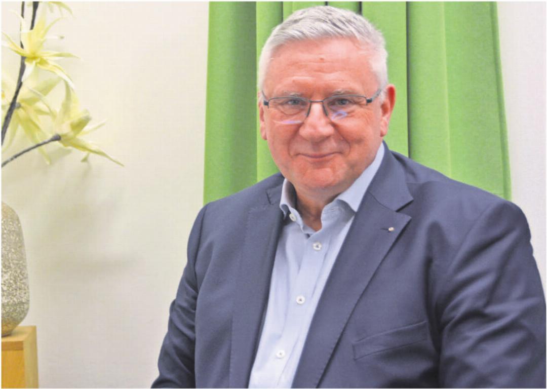 SVP-Aargau-Präsident Andreas Glarner will als Vorstandspräsident die Kreisschule Mutschellen auf Vordermann bringen. Bild: Sabrina Salm SVP-Aargau-Präsident Andreas Glarner will als Vorstandspräsident die Kreisschule Mutschellen auf Vordermann bringen. Bild: Sabrina Salm