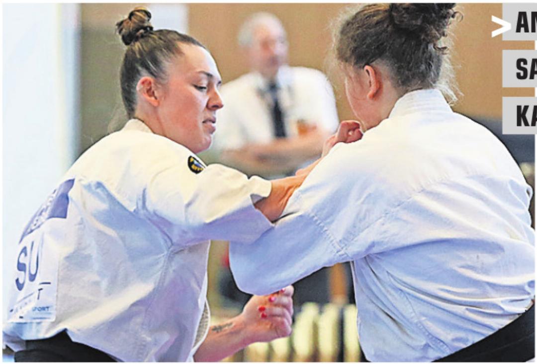 ANGELA FELBER (29)
SARMENSTORF / KC ANGLIKON
KARATE
Angela Felber schreibt Karate-Geschichte. Die Sarmenstorferin (in Wohlen zu Hause) holt sich den Titel an der IFK-Weltmeisterschaft. Vor ihr ist das keiner Schweizer Kämpferin jemals gelungen. Mit diesem Sieg sichert sie sich auch die Qualifikation für die WFKO-Vollkontakt-Weltmeisterschaft in Japan. Daneben besteht sie erfolgreich die letztmögliche und höchste Meisterprüfung im Karatesport. ANGELA FELBER (29)
SARMENSTORF / KC ANGLIKON
KARATE
Angela Felber schreibt Karate-Geschichte. Die Sarmenstorferin (in Wohlen zu Hause) holt sich den Titel an der IFK-Weltmeisterschaft. Vor ihr ist das keiner Schweizer Kämpferin jemals gelungen. Mit diesem Sieg sichert sie sich auch die Qualifikation für die WFKO-Vollkontakt-Weltmeisterschaft in Japan. Daneben besteht sie erfolgreich die letztmögliche und höchste Meisterprüfung im Karatesport.