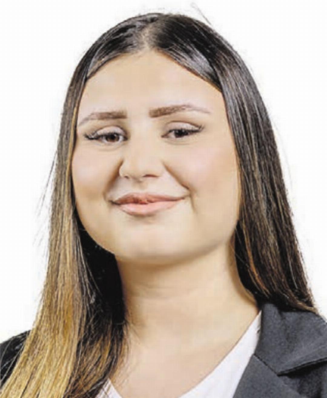 Chiara Stojmenovski, SP. Chiara Stojmenovski, SP.