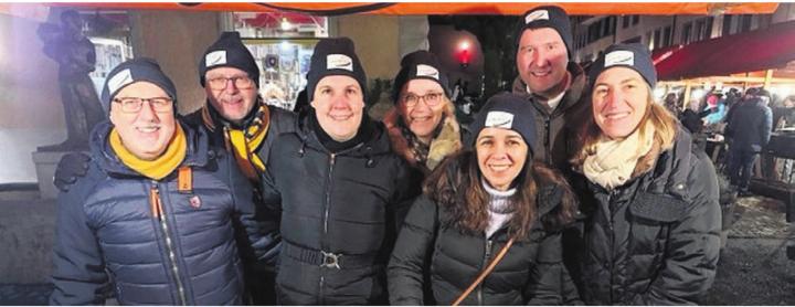 Der Lions Club Bremgarten-Reusstal machte nicht nur den Kunden und dem Kinderhospiz Flamingo eine Freude, sondern auch sich selber.
Bild: zg