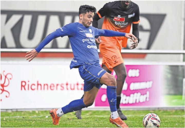 In der Vergangenheit konnte Bijan Dalvand einige wichtige Tore für den FC Wohlen erzielen. In dieser Saison konnte er bisher nicht treffen. Gegen Schötz beendet er seine Torflaute und beschert dem Team den Sieg zum Rückrundenstart. Bild: Alexander Wagner